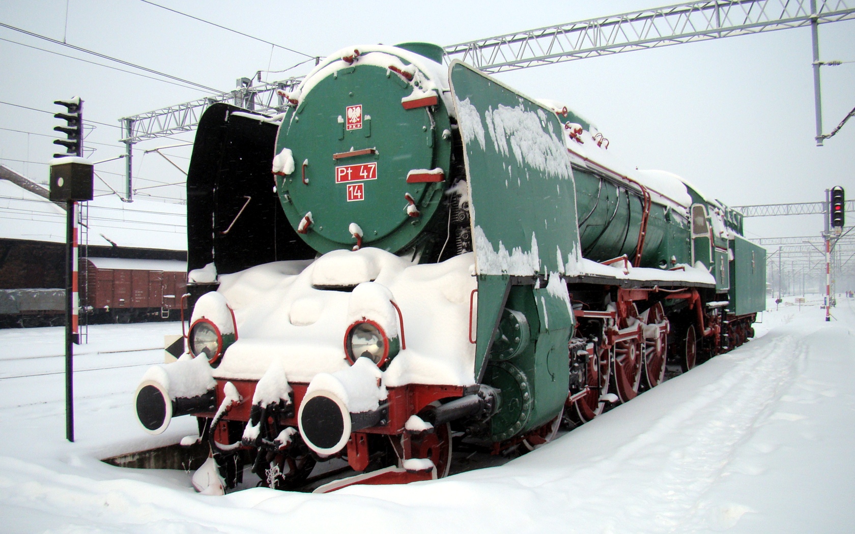 Parowóz w szacie zimowej