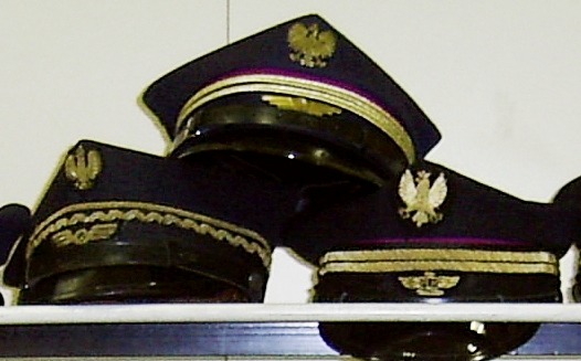 Rogatywka - czapka kolejarska